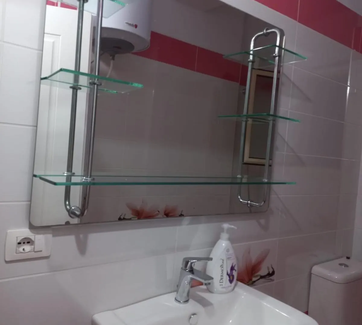 Sofi Apartment Влёра Албания